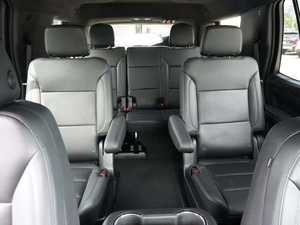 รถโตโยต้า ทาโฮ LT AWD Turbo ปี 2024 มือสอง เบาะหนัง สตาร์ทอัตโนมัติ บลูทูธ ระบบควบคุมความเร็วอัตโนมัติ แพ็คเกจหรู หลังคาซันรูฟ เบาะแถวที่สาม - Product Image 4