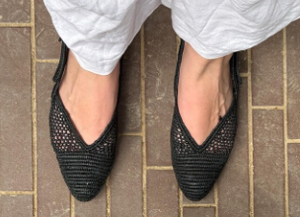 รองเท้าแตะ Raffia Fez ทำด้วยมือ - Product Image 3