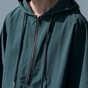 เสื้อแจ็กเก็ตกันลมมีซิปสำหรับผู้ชายเสื้อกันลมผ้าไนลอนโพลีเอสเตอร์ชุดวอร์มกันลมและชุดสั้นออกแบบได้ตามต้องการ - Product Image 1