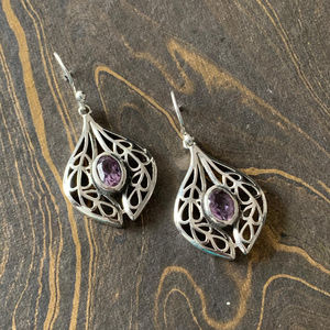 Boucles d'oreilles en cristal d'améthyste de 5,6 grammes - Product Image 1