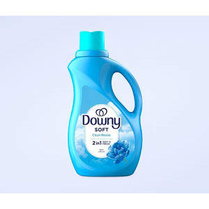Adoucissant Textile Ultra Concentré, Downy Ultra Fraîcheur de Printemps Moins de Doses pour une Douceur Maximale - Product Image 4