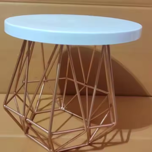 Soporte para Pastel de Acero Pulido de Tres Niveles con Base de Metal, Diseño Clásico, Personalizado, para Uso en el Hogar y Restaurantes, Lotes al por Mayor, Decoración Impex - Product Image 4