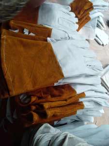 Guantes de Soldadura Industriales de Alta Calidad, Resistentes al Fuego, para Manipulación de Animales, Resistentes al Calor, Anticorte, Guantes Largos de Seguridad para Soldadura - Product Image 6