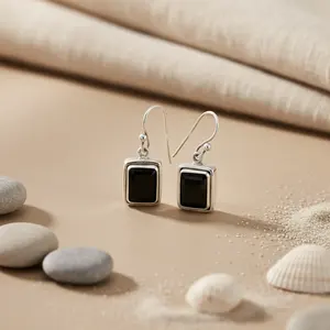 Pendientes de Plata 925 con Ónice, Engaste Geométrico en Rodio, Estilo Religioso para Uso Diario, Regalo para Mujer, Boda, Aniversario, Fiesta - Product Image 1