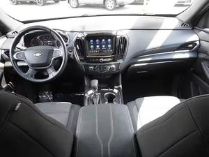 Chevrolet Traverse LT 2023, Turbo, Tracción en las Cuatro Ruedas, Cuero de Lujo, Bajo Kilometraje, Precio Accesible, En Stock y Listo para Envío - Product Image 2