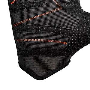 Gants de gymnastique demi-doigt de haute qualité en cuir de qualité supérieure respirant nouveau style prix usine pour l'haltérophilie - Product Image 6