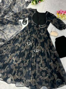 Último diseñador Anarkali Vestido por Fab Zone alta calidad Faux Georgette Digital impreso Saree Salwar para mujeres ocasión especial - Product Image 5