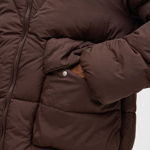 Blouson matelassé avec impression de logo personnalisée de haute qualité, prix bas, collection d'hiver, vêtements décontractés quotidiens, designs tendance 2026 - Product Image 2