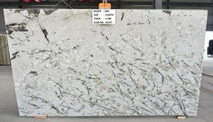 Encimera de cocina de granito blanco Alaska de alta calidad, tamaño personalizado, diseño moderno pulido con villas de estilo lavado al fuego suave - Product Image 3