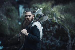 Hacha de acero de Damasco de doble cabeza con mango de madera Hacha vikinga para acampar - Product Image 6