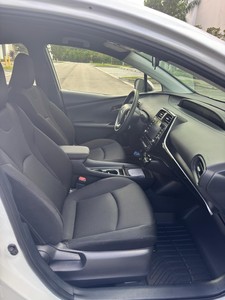 TOP 2022 Toyota Prius NIGHT SHADE TRANSMISSION AUTOMATIQUE 4 CYLINDRES - Product Image 4