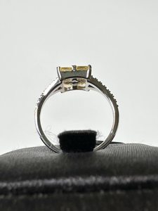 Bague de fiançailles en argent 925 avec diamant moissanite jaune taille radiant original pour femmes, cadeau de charme pour les amoureux pour les fêtes - Product Image 3