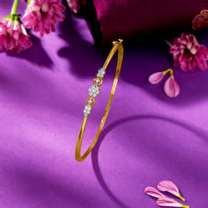 สร้อยข้อมือเดซี่ลูป โกลด์ แอนด์ ไดมอนด์ สำหรับผู้หญิง - Product Image 1