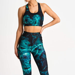 Best Price Active Wear Slim Fit Women <b>Long</b> <b>Sleeve</b> Sports Wear Gym Yoga Set With Jacket and Pants - Product Image 5