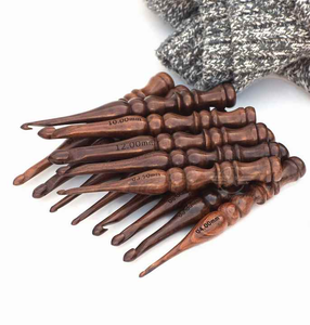 Aiguilles à tricoter en bois de luxe les plus vendues, lisses, durables et légères pour des projets de tricot parfaits - Product Image 4