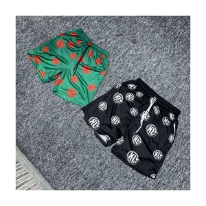 Shorts en coton délavé style usé pour hommes, coupe déchirée, délavage à l'acide, faible MOQ, OEM, logo personnalisé, shorts de sport élégants - Product Image 1