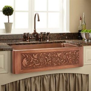 Fregadero de cocina de cobre artesanal, ideal para casas de lujo, con brillo natural y grosor sólido. - Product Image 2