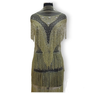 Dentelle en Georgette brodée avec des panneaux avant et arrière en filet à motif de points - 100% polyester - Product Image 4