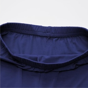 Conjunto de camiseta y pantalones cortos azul marino, conjunto informal clásico de verano, diseño personalizado - Product Image 3