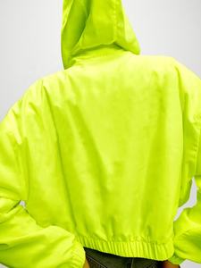 2025 personalizado ligero recortado cremallera Oversize Fit mujer chaqueta cortavientos Casual moda correr de talla grande chaqueta transpirable - Product Image 6