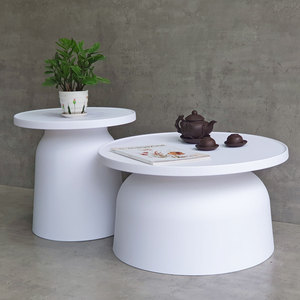 Minimalist Round Double <b>Sofa</b> <b>Table</b> Made of PP Plastic - Product Image 6