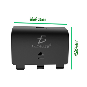 แบตเตอรี่แบบชาร์จได้ขนาด 2400 มิลลิแอมป์ชั่วโมง ช่องเสียบ Type-C สำหรับคอนโทรลเลอร์ Xbox Series X|S ชาร์จและเล่นได้ - Product Image 4