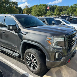 GMC Sierra 1500 AT4 2021, ligeramente usada, con bajo kilometraje, disponible para la venta - Product Image 1