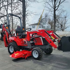 Tractor Compacto Usado Massey Ferguson GC1725M de 24.5HP 4WD en Oferta, con Cargador Frontal y Retroexcavadora, Fabricado en EE. UU., Entrega Rápida - Product Image 1