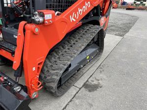 Original Kubota SVL75-3 2023 Model Skid <b>Steer</b> Loader with 7 Ton Rated Load Mitsubishi Engine & MOOG Hydraulic Pump for Sale - Product Image 6