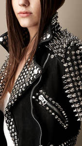Chaqueta de cuero con tachuelas Punk para mujer, remaches negros lavados de PU para motorista, abrigo de moda Rock, talla grande, Primavera, nueva - Product Image 5