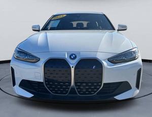 BMW i4 d'occasion en excellent état, modèle 2024 - Product Image 1