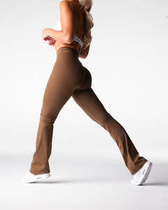Wholesale Espresso Effortless Flare <b>Leggings</b> Figure Flattering Hip Seam High Waist & Active Wear Fashion Gym <b>Leggings</b> For Women - Product Image 3