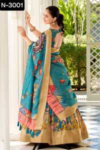Vêtements traditionnels indiens fantaisie mariage et festival Lehenga Choli avec impression numérique et bordure de travail de tissage Lehenga Choli - Product Image 4