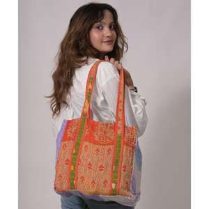 Bolso de algodón bohemio Kantha, bolso vintage hecho a mano para mujer, Mercado Ecológico, Playa o comestibles - Product Image 1