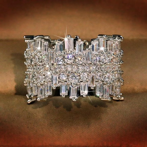 Anillo de Plata con Piedras de Moissanita Redondas y Baguette con Incrustaciones VVS, Joyería de Moda Hip Hop para Mujer - Product Image 1