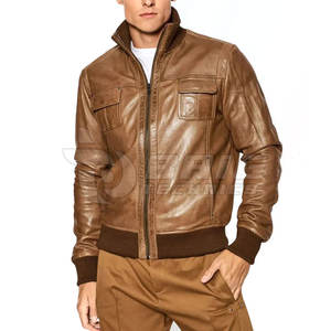 Veste en cuir durable pour homme avec fermeture éclair lisse et plusieurs poches conçue pour un confort quotidien Veste en cuir pour homme moderne - Product Image 1