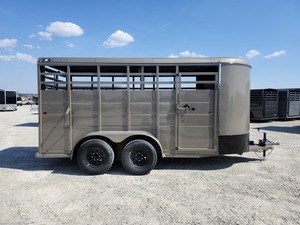 Meilleur fournisseur de remorques agricoles pour bétail, remorque à essieux tandem de 16 pieds, capacité de 7000 lb, remorque pour bétail à traction par pare-chocs - Product Image 2
