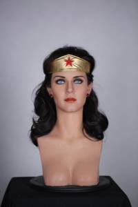 Estatua de Cera de Personaje de Película Realista de Alta Gama Personalizada, Figura de Lynda <span class=keywords><strong>Carter</strong></span> de Mujer Maravilla a Tamaño Real - Product Image 2