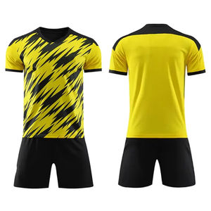 100% Polyester Sublimation Sport Football Jersey Abordable En Gros Hommes Équipe Football Kit Ensemble - Product Image 5