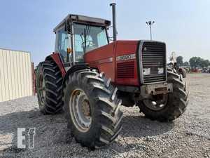 Tracteur agricole MASSEY FERGUSON 3690 185 CV 4x4 avec pompe et roulement moteur - Product Image 5