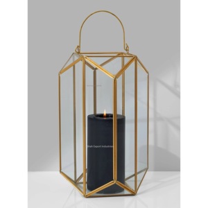 Portavelas de linterna de latón y vidrio transparente con acabado dorado de diseño estándar para la decoración de Mesa del hogar y la boda - Product Image 2