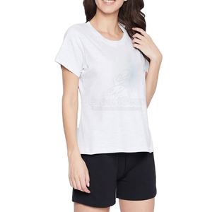 Ensemble de shorts deux pièces en toile solide et légère pour femmes, pour les entraînements en extérieur et en intérieur, séchage rapide, design respirant, 2026 - Product Image 1