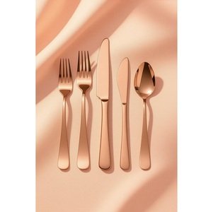 Juego de Cubiertos de acero inoxidable con acabado plateado, brindando lujo, brillo y clase inigualables a bodas y cenas elegantes - Product Image 6