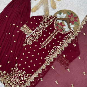 Ensemble prêt-à-porter de qualité supérieure, brodé, en faux georgette lourd, avec dupatta, entièrement cousu, pour les occasions de fête, Zain Exports - Product Image 1