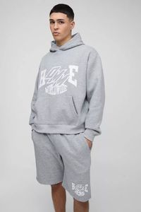 ชุดวอร์มสั้นสำหรับผู้ชายชุดวอร์มแนวลำลองระบายอากาศได้ดีและสวมใส่สบายสำหรับผู้ชายโอเวอร์ไซส์ออกแบบได้ตามต้องการ - Product Image 3