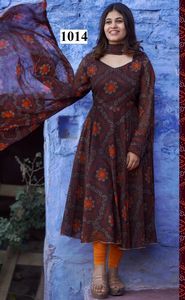 Premium Designer Solid Faux Georgette Bandhni Imprimé Readymade Robe Dupatta Maruti Fashion Export pour Indien Pakistanais Vêtements - Product Image 5