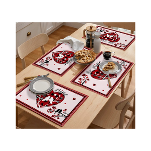 Mantel Individual de Algodón con Estampado Floral, Flores Azules, Rosas y Rojas, Certificado GOTS, 200 GSM, Bordado Clásico, Lavable, para Uso Doméstico - Product Image 6