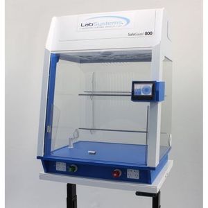 Gabinete de humos SG800 sin ductos para contener suministros de laboratorio - Product Image 1