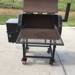 Parrilla de Gas para Exteriores Económica, Resistente al Agua, con Carro de Acero Inoxidable, 4 Quemadores, Encendido Electrónico y Seguridad de Llama - Product Image 1