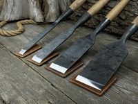 Lot de 4 Ciseaux de Charpente Tranchants en Acier Carbone Trempé Forgé à la Main, Manche en Frêne Avec Étui